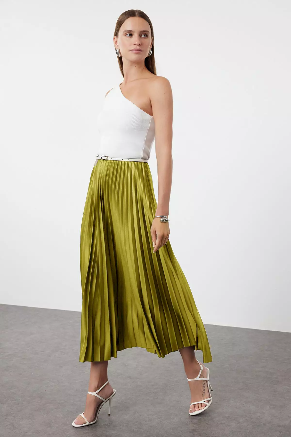Pleated Maxi Knitted Skirt