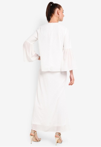 Buy Embellished Chiffon Flare Sleeves Top Set from Zalia in White at Zalora