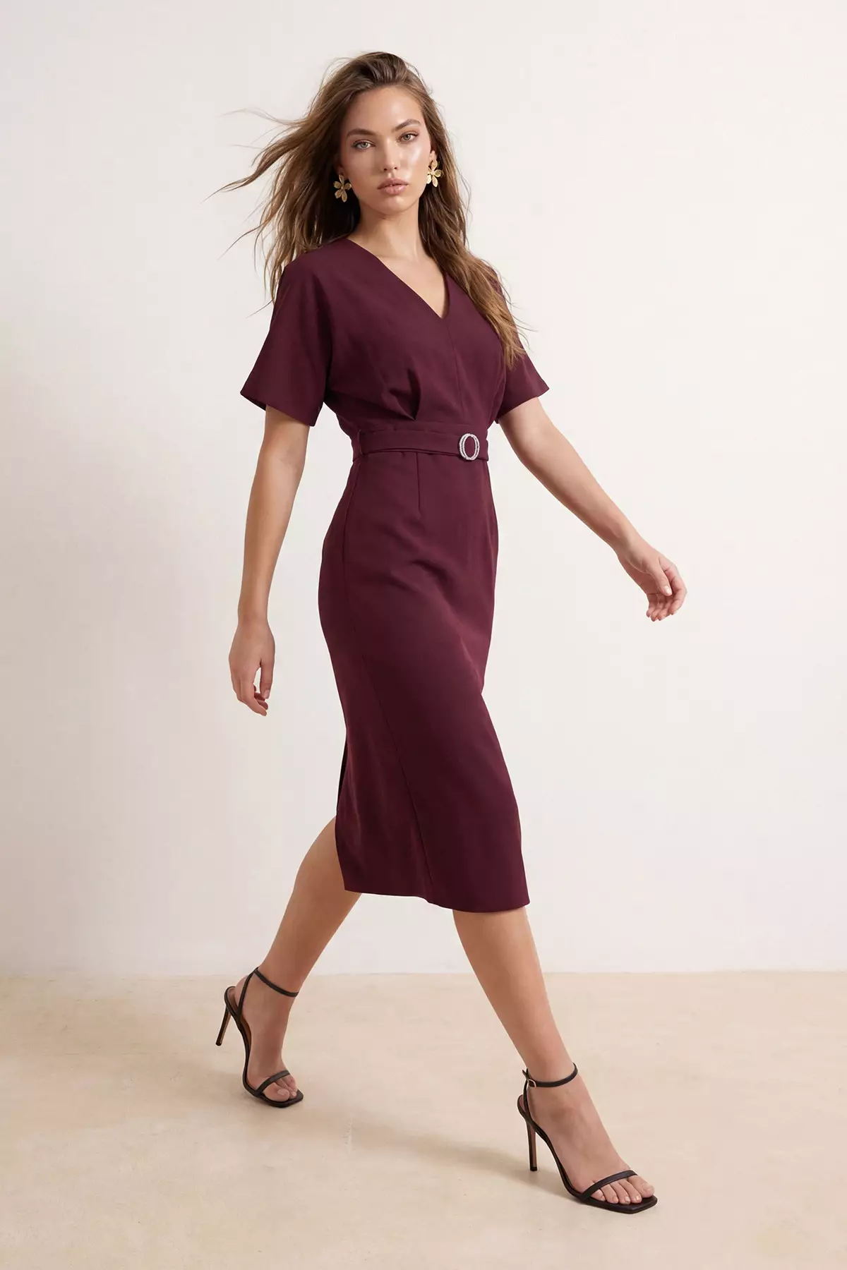 burgundy dress malaysia burgundy is THAT girl , full set, effortless, classy, only 15 pcs per  size,  dropping 6 April, Monday 12PM, dont miss this one,  www.baysickl.com 