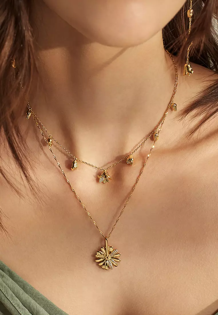 Olivia burton daisy online necklace