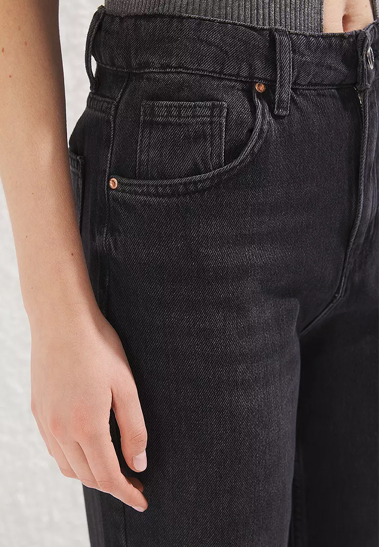 High Waist Wide Leg Jeans