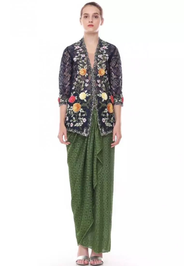 Kebaya Panjang Brokat Navy Color