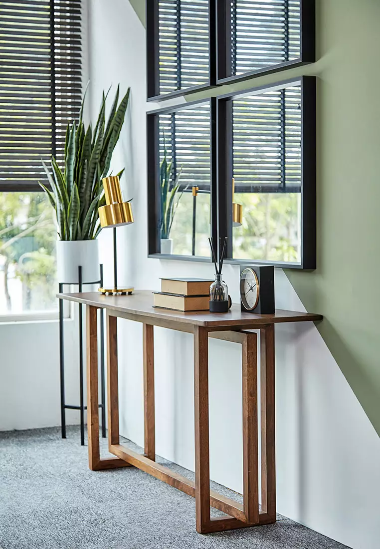 Urban console online table