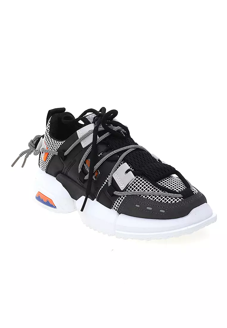 Chayton Sepatu Olahraga Pria Sneakers Casual Sport Shoes Material Canvas ORIGINAL