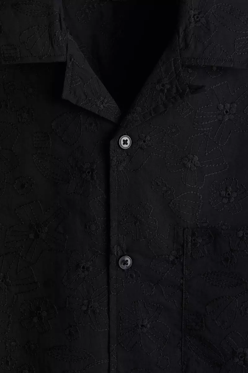 Regular Fit Embroidered resort shirt