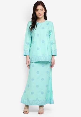 Cotton Modern Kurung With Songket Print (Tabur) from Kasih in Green and Blue