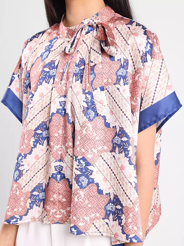 MINIMAL - Lova - Blouse Batik Bunga - Beige Colour Beige