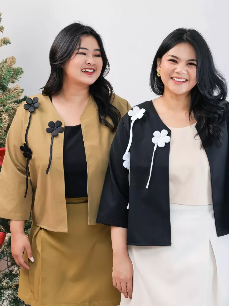 xtramiles Ladies  fleura outer black