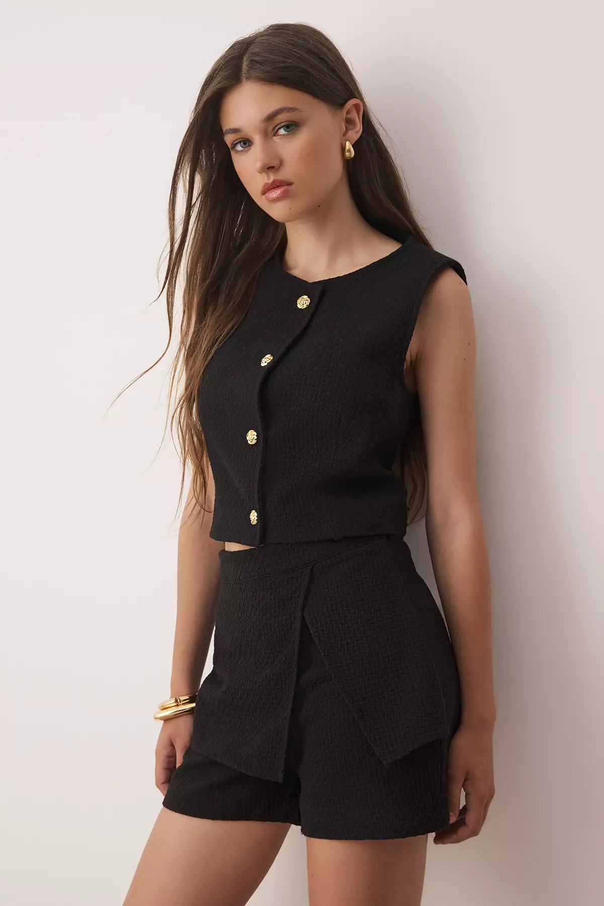 Black Woven Tweed Shorts & Bermuda
