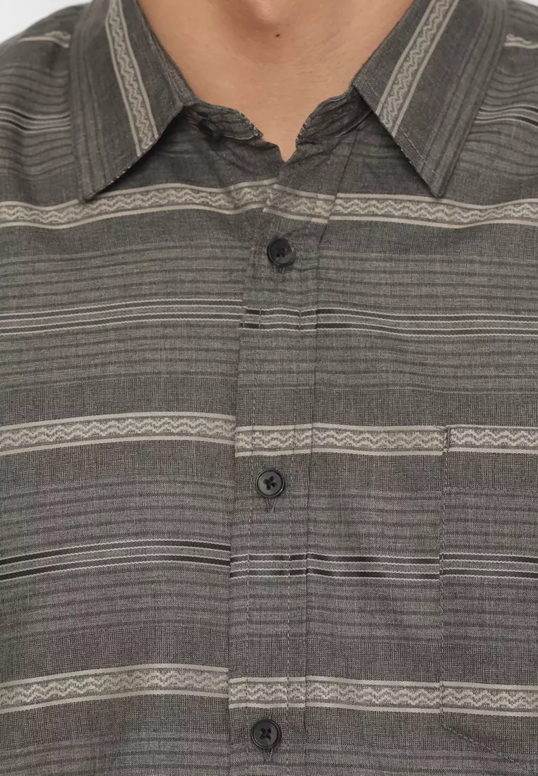 POLICE Kemeja Salur Printing Olive Regular Fit Pria