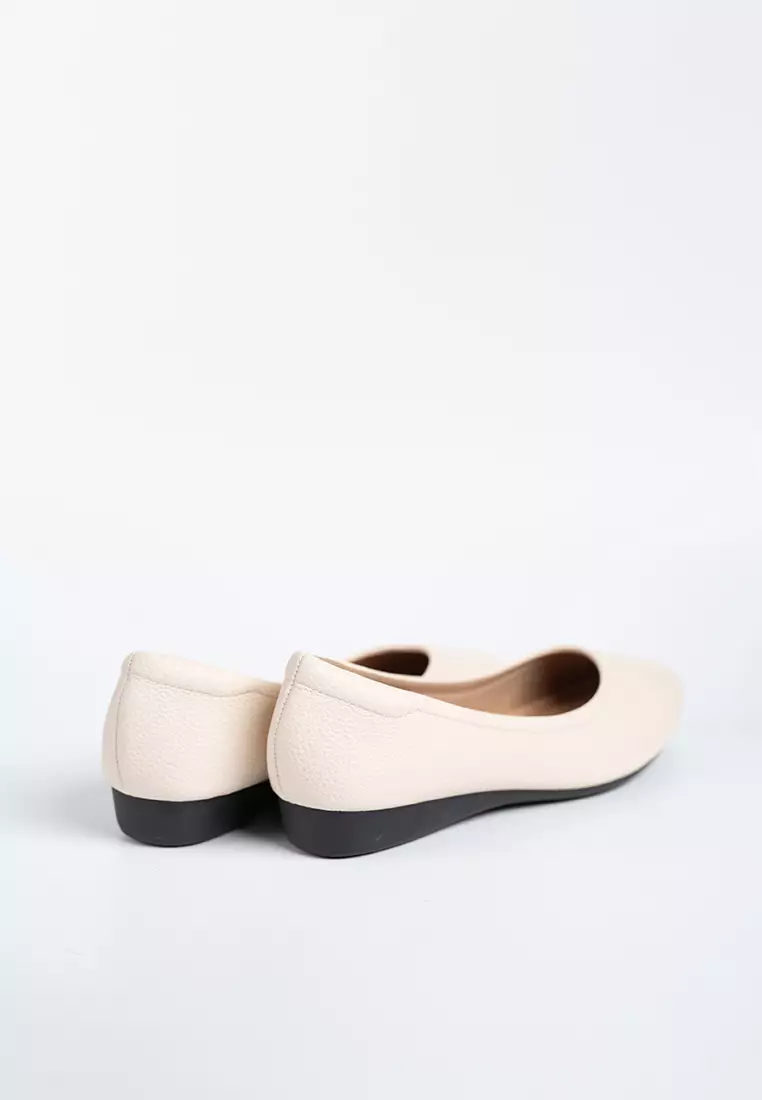 Benny Action Leather Flats