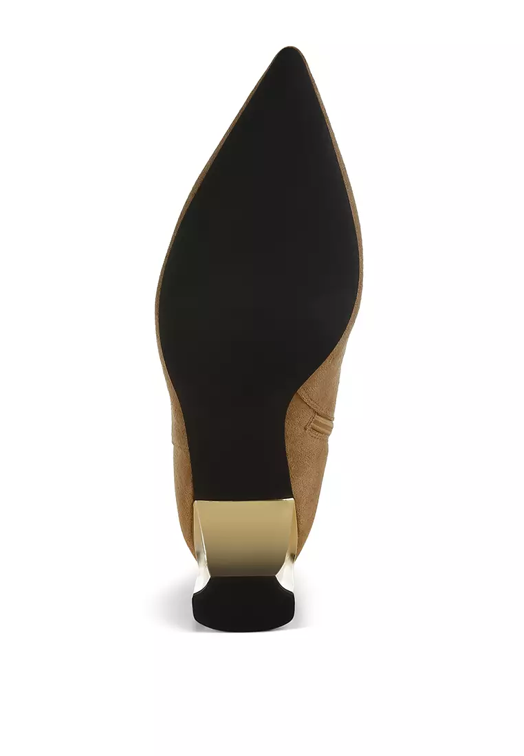 Sepatu bot pergelangan kaki detail sabuk rantai krem