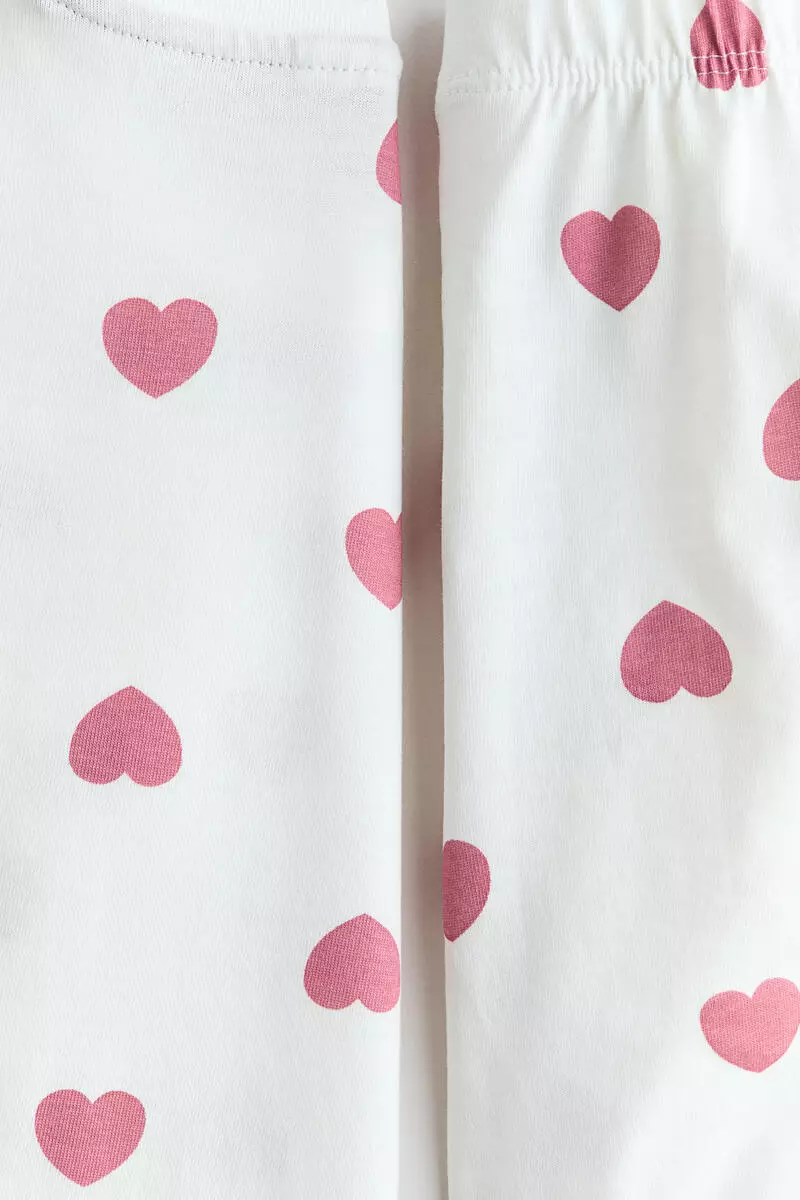 Cotton pyjamas
