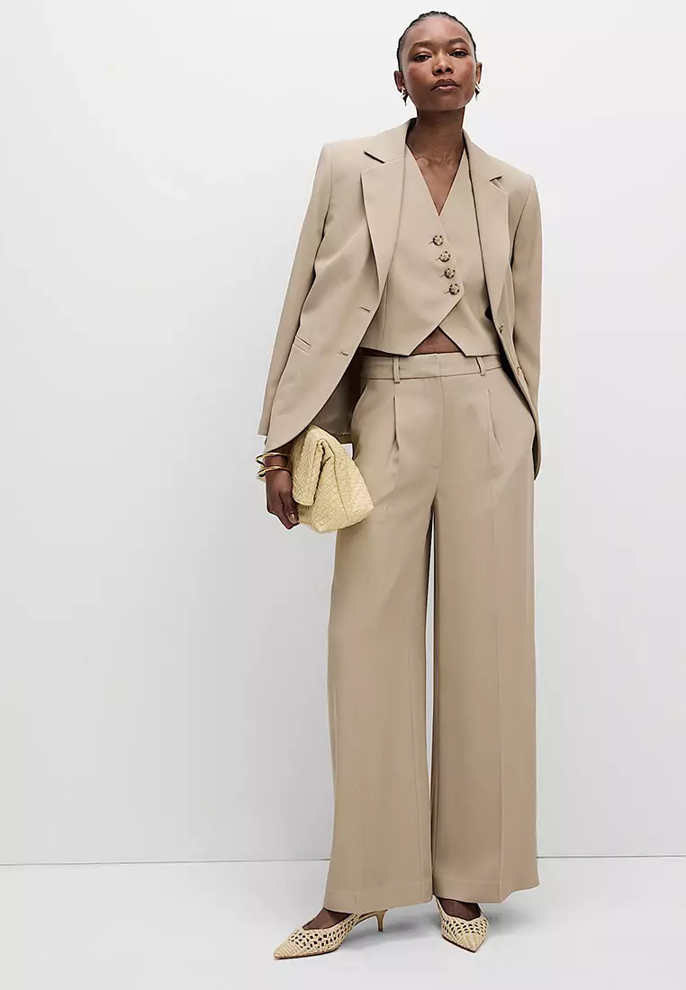 Relaxed Single Breasted Blazer