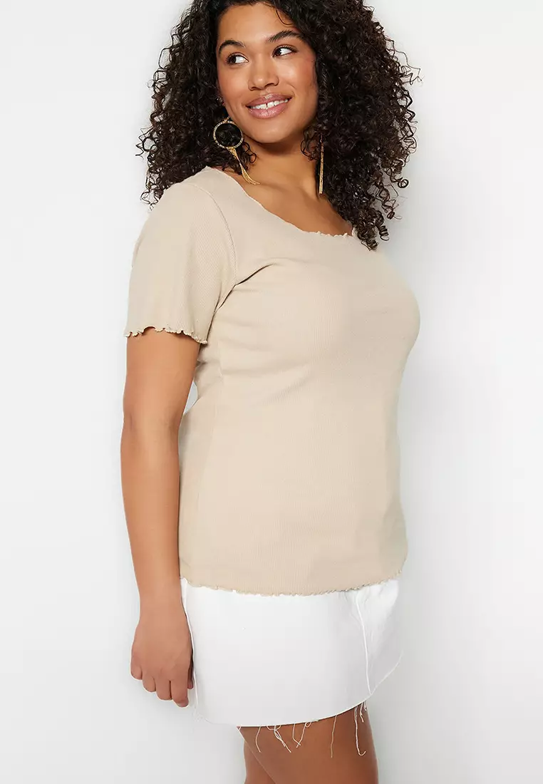 Ribbed Knitted U-Neck T-Shirt