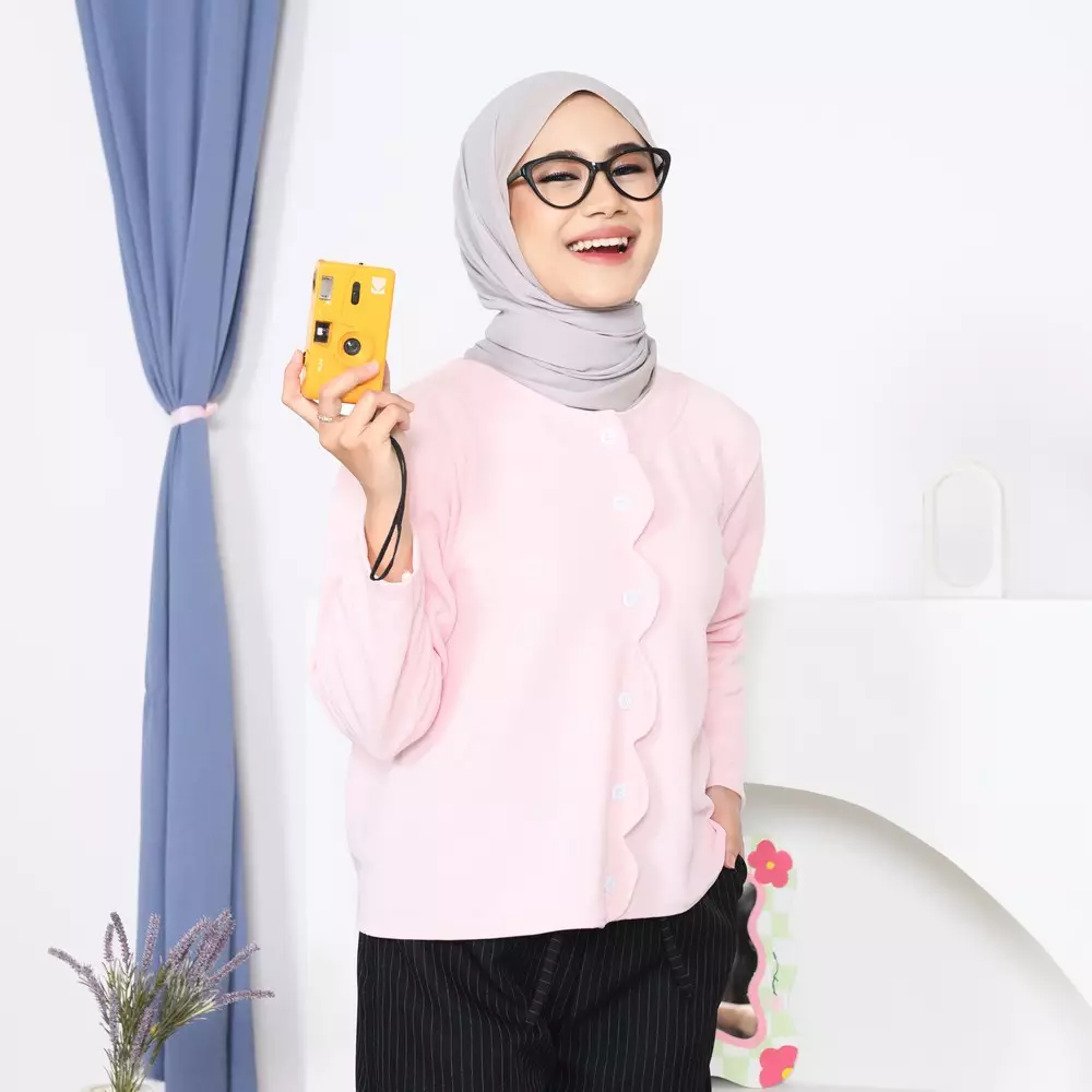 Afifa Knit Cardigan - Soft Pink M19842 R49S6