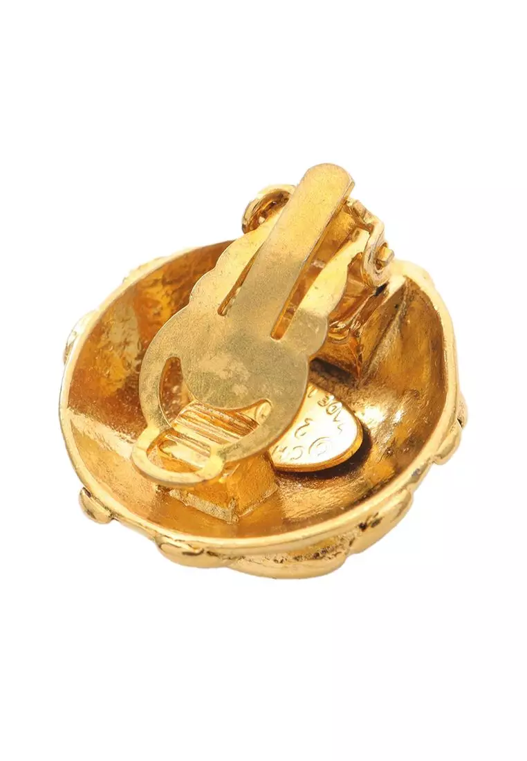 Pre-Loved Chanel Gold Plated Overlapping Cc Round Clip On Earrings