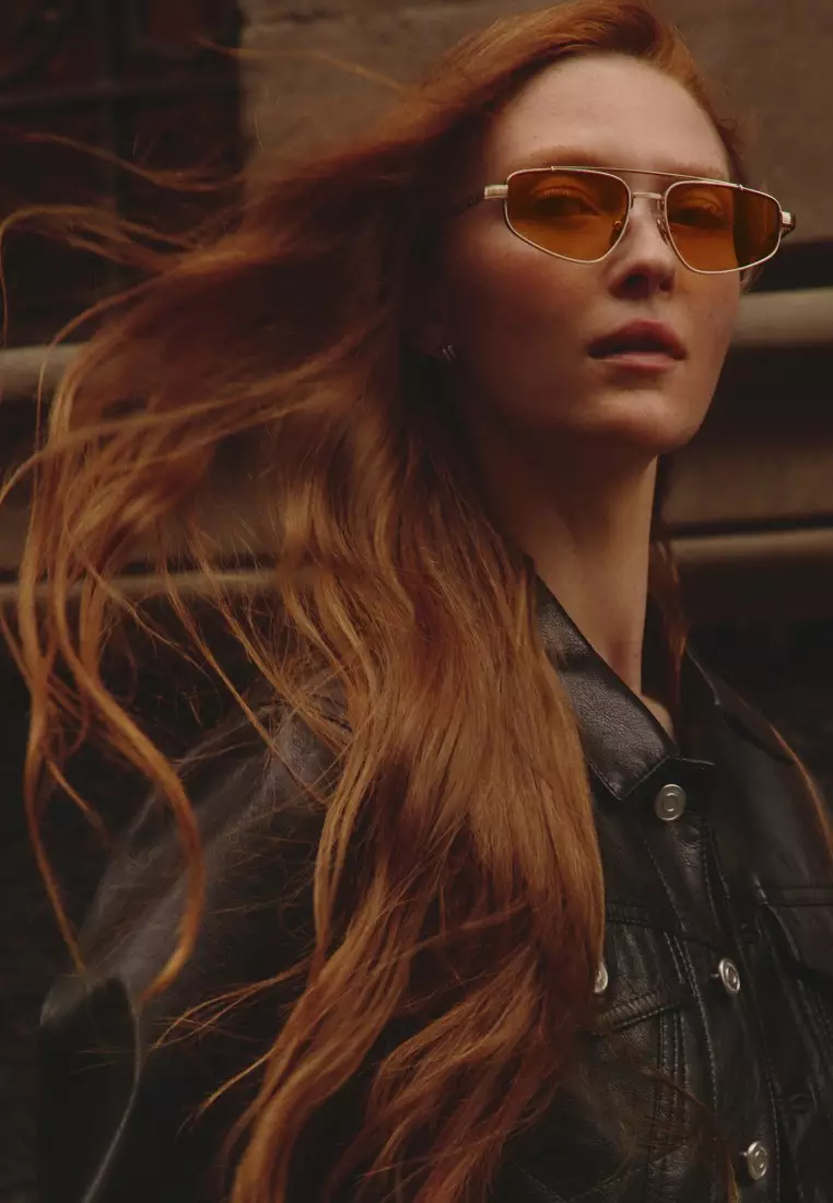 Quay Australia Pit Stop Brushed Gold Frame/ Honey Lens Sunglasses Quay Australia Pit Stop Sunglasses | FREE Shipping main image 4