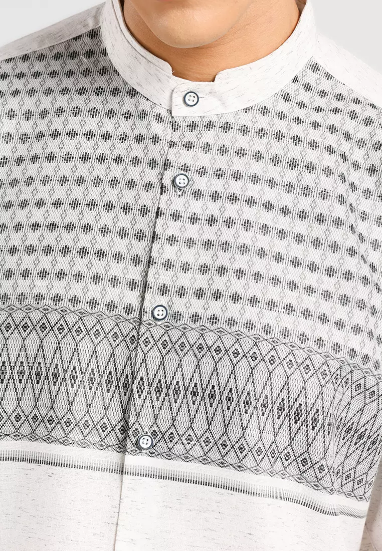 MANZONE X Adipati Dolken - Kemeja Koko Lengan Panjang Pria Khabib Comfort Fit - Grey Warna Grey