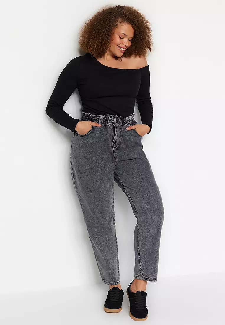 High Waist Mom Fit Jeans