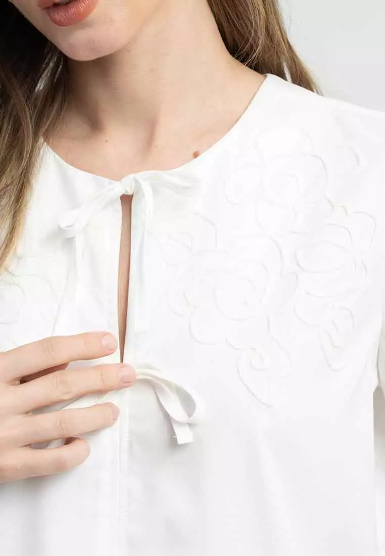 Elia Bow Front Top with Puff Short Sleeves