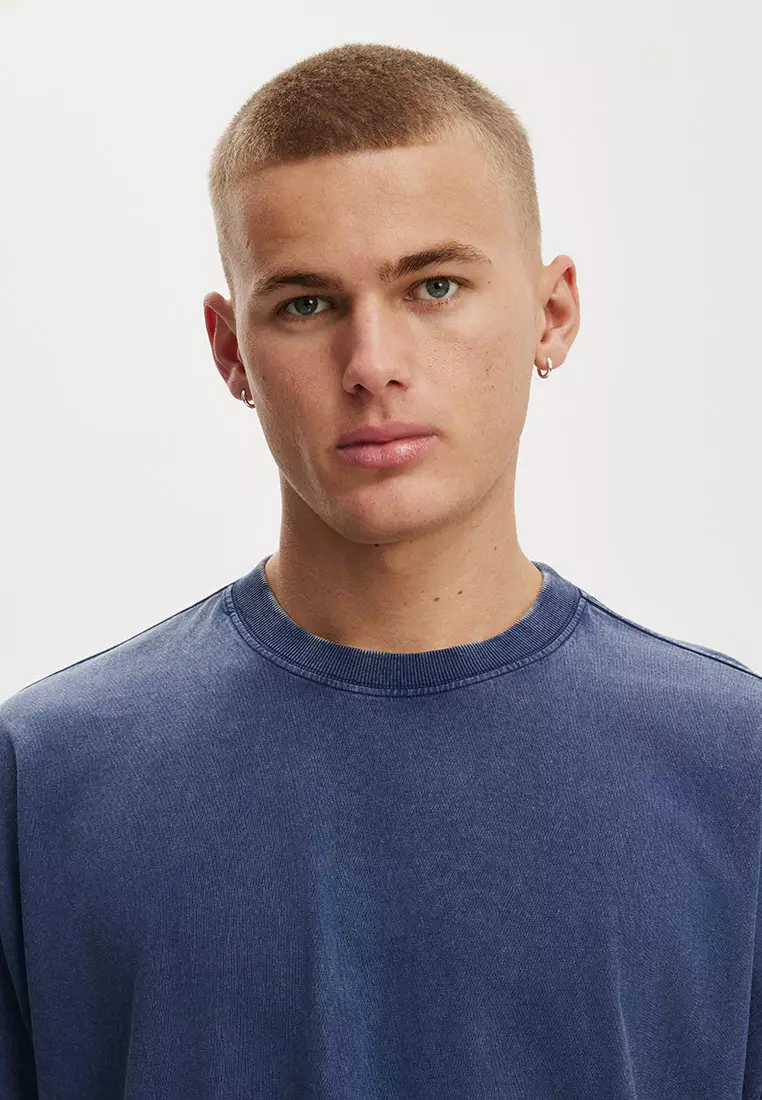 Cropped Fit T-Shirt