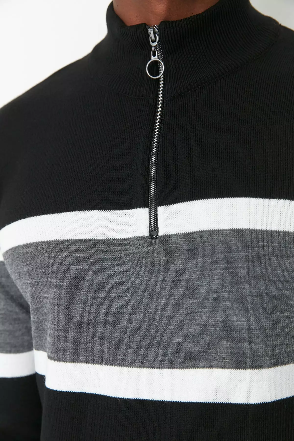 Slim Fit Half Turtleneck Zipper Sweater
