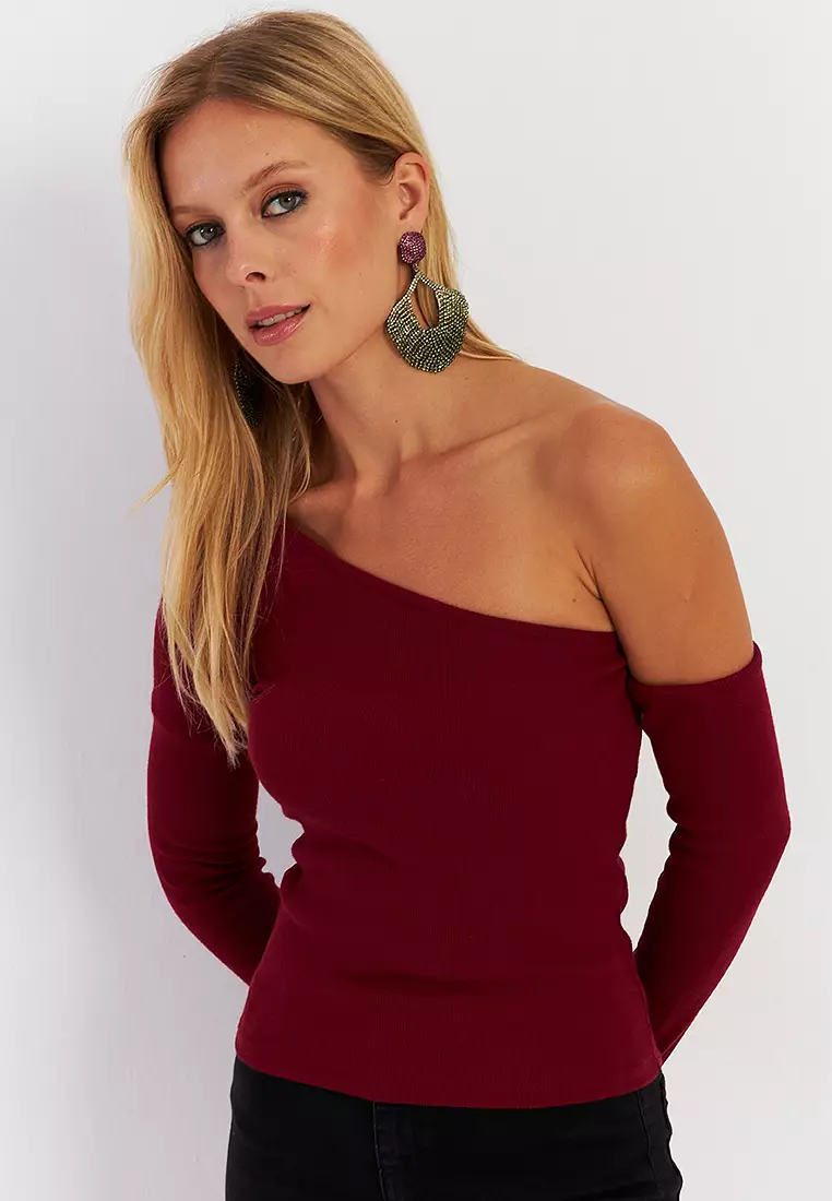 Asymmetric Sleeve Camisole Blouse