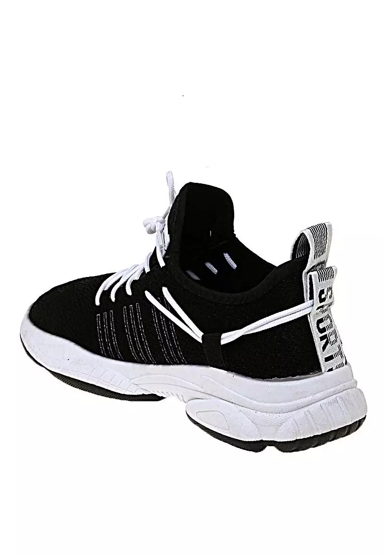 Chayton Sepatu Olahraga Pria Sneakers Nine Lines Material Cloth ORIGINAL - Black white