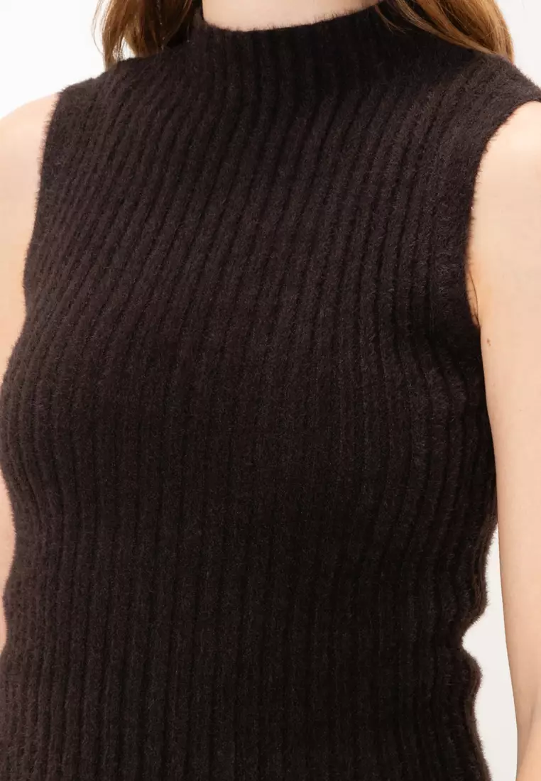 Lyra Funnelneck Pullover Top