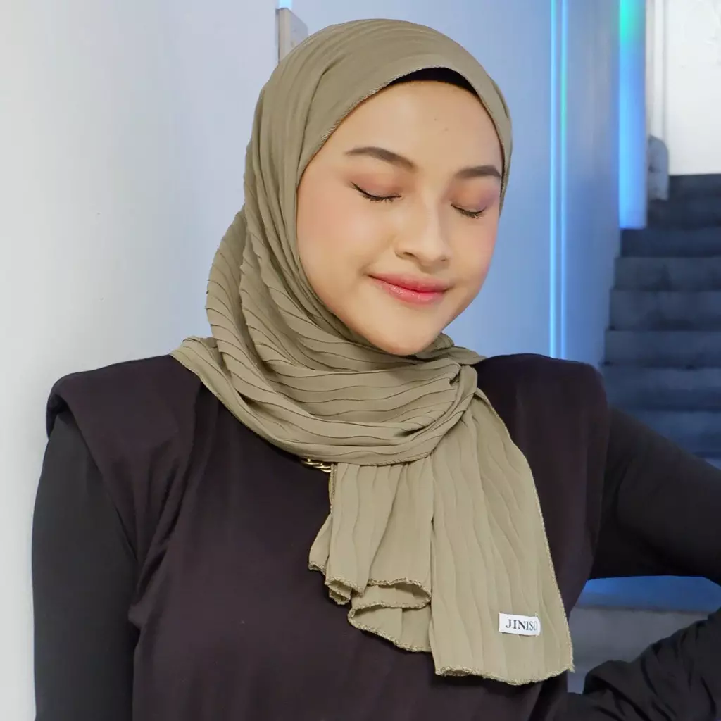 AURA Active Hijab Pashmina Full Plisket Wave