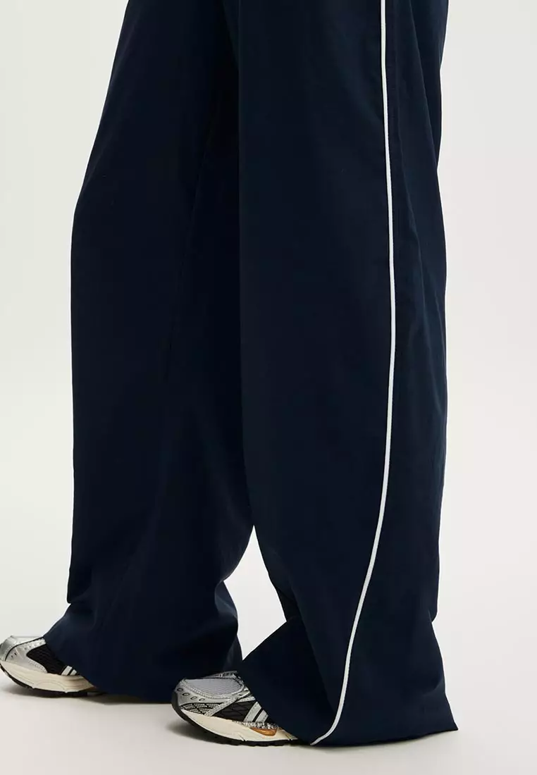 Baggy Woven Sweatpants