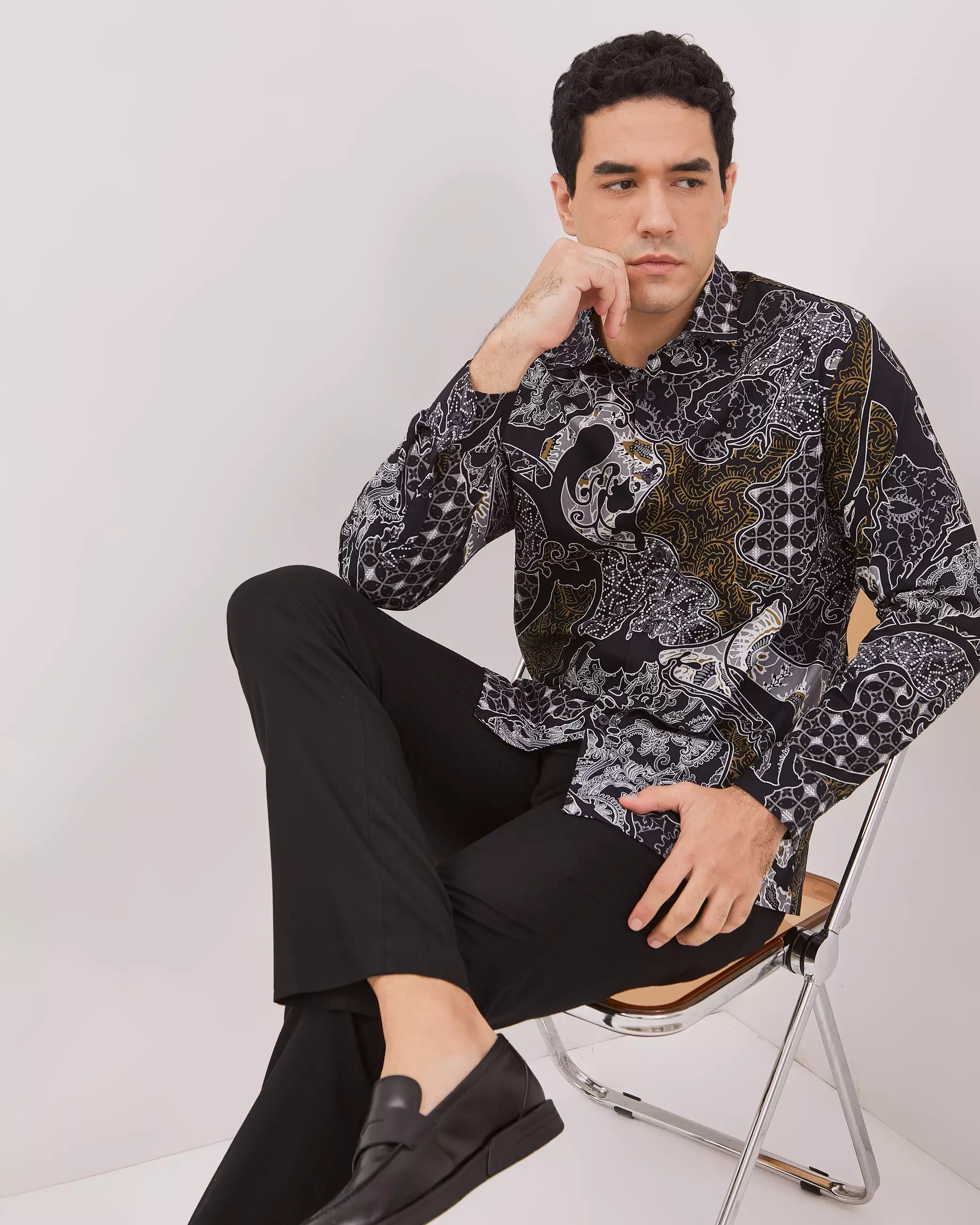 AMK Kemeja Batik Pria Lengan Panjang SHB Kundjang Ls Navy Blue