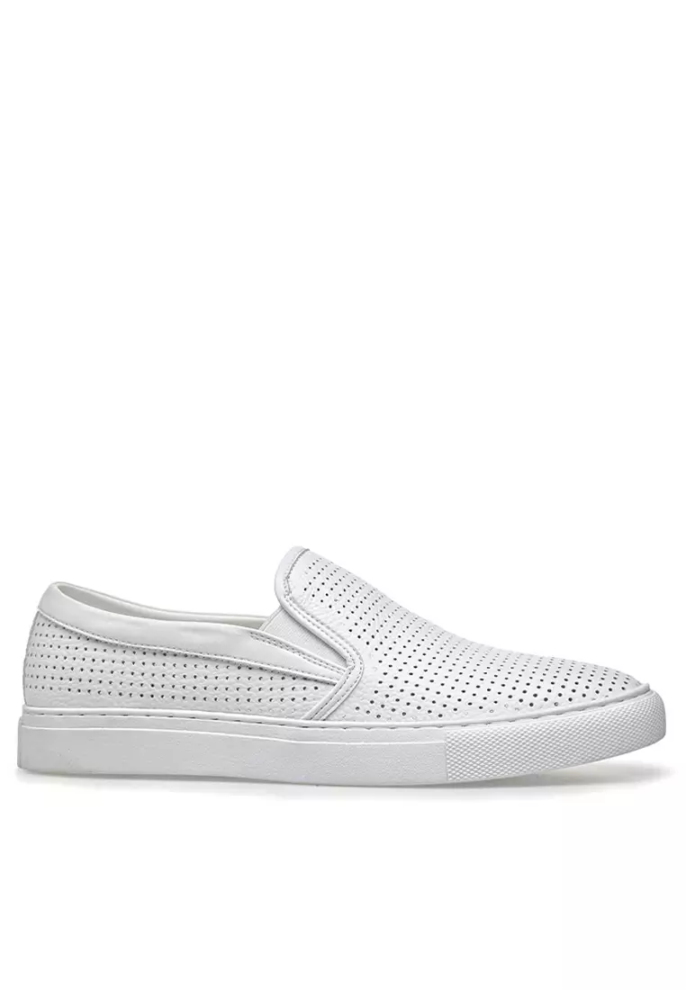 Hollowed Out Style Leather Slip-Ons YQ115804-21