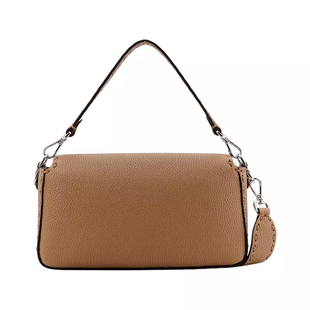 Baguette Selleria Bag with 612 Hand-Sewn Topstitches Beige