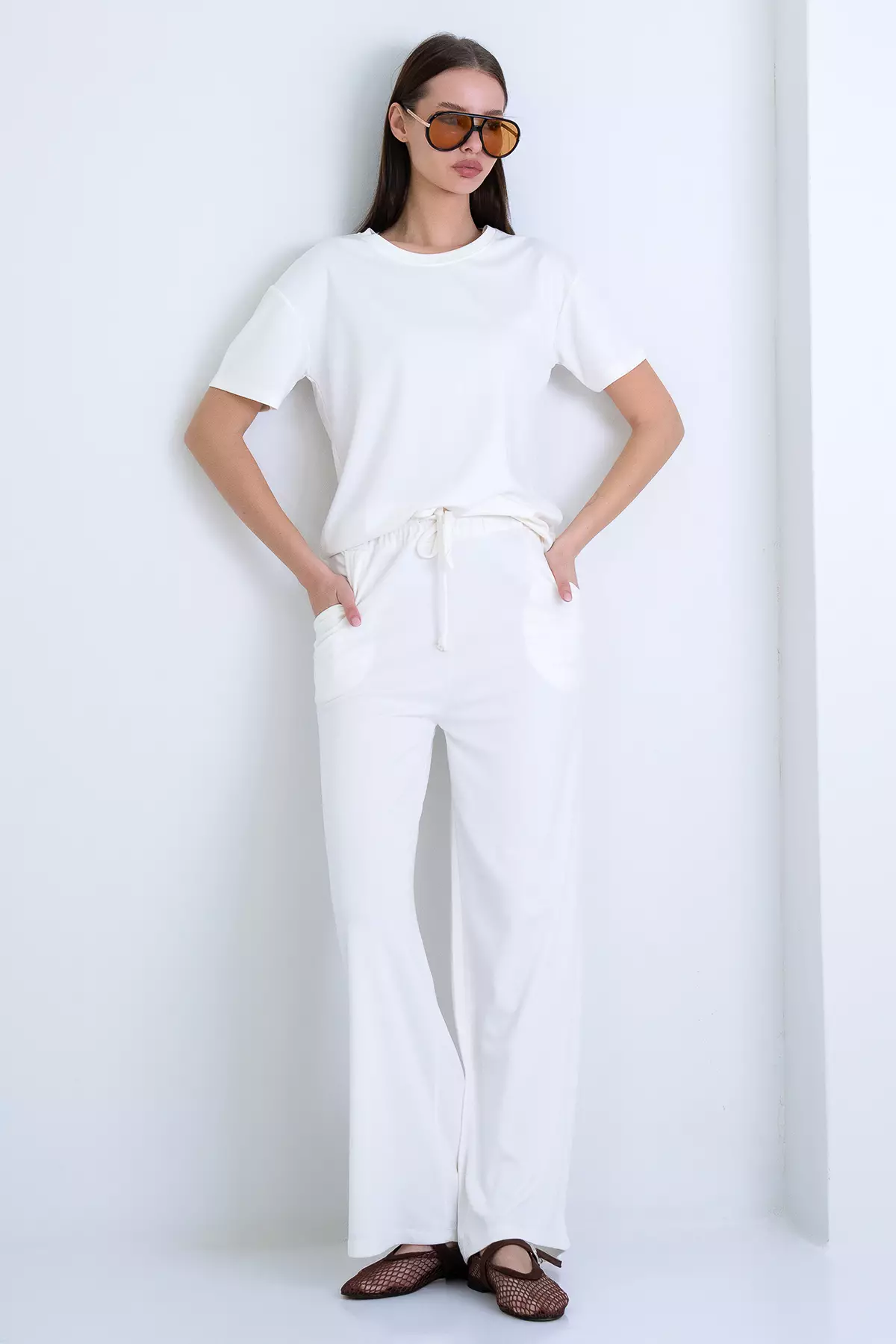 Ecru Crew Neck Modal Basic Blouse And Double Pocket Trouser Set Alc-X15221