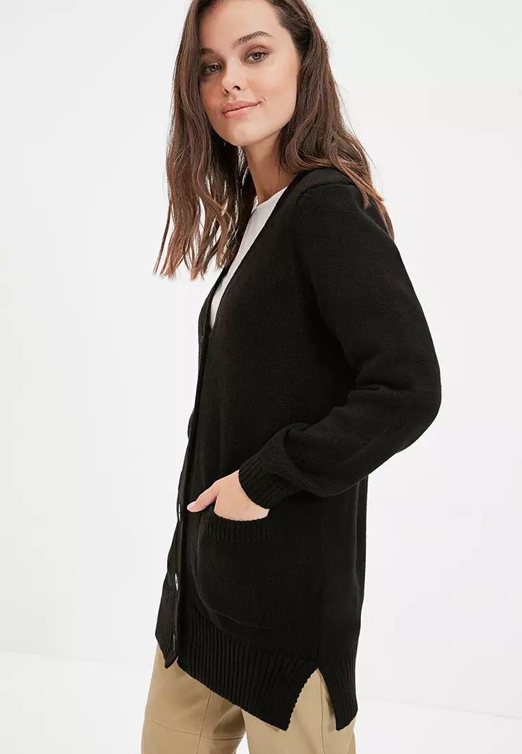 Black V-Neck Buttoned Pocket Detailed Long Knitwear Cardigan