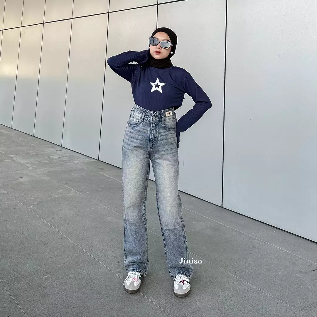 Ultra Highwaist Loose Jeans 219 LEVEL UP