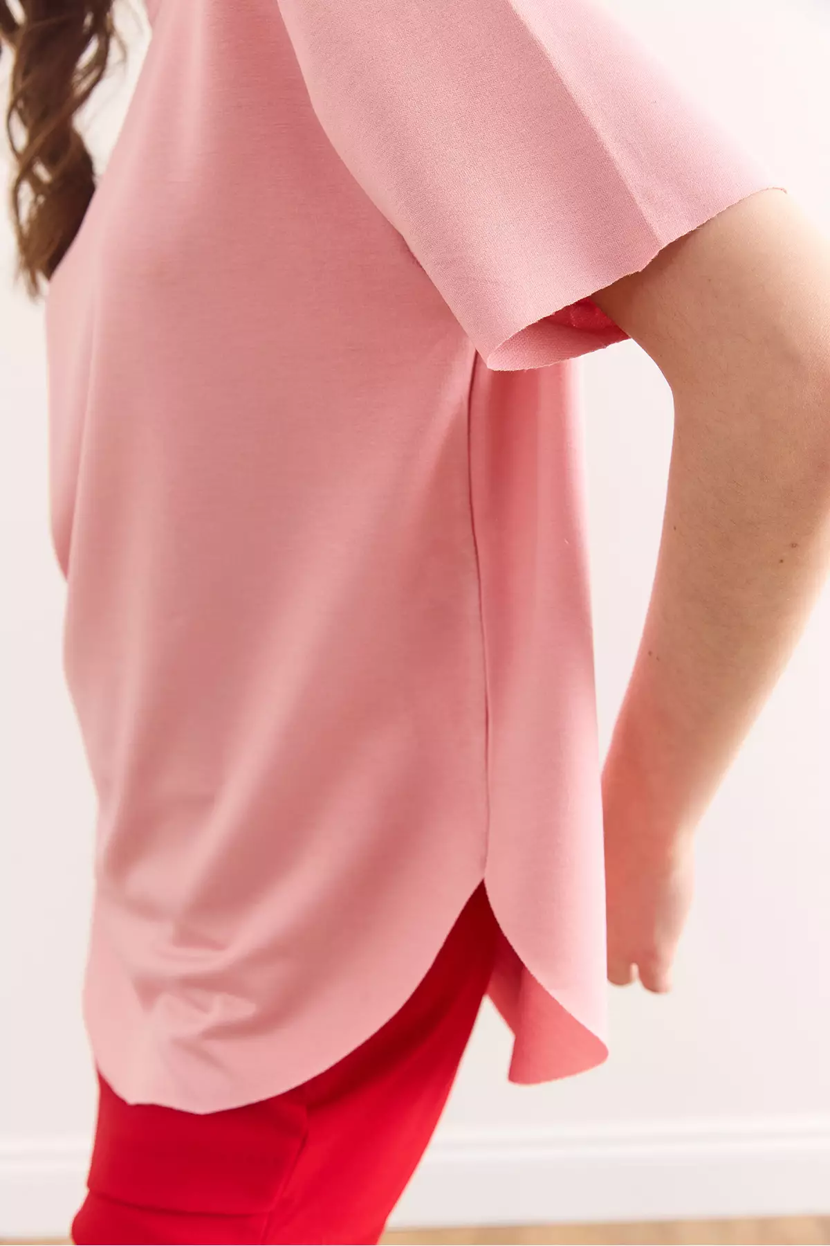 Women's Powder Modal Texture Soft Textured Six Oval T-Shirt Tsh-19000771