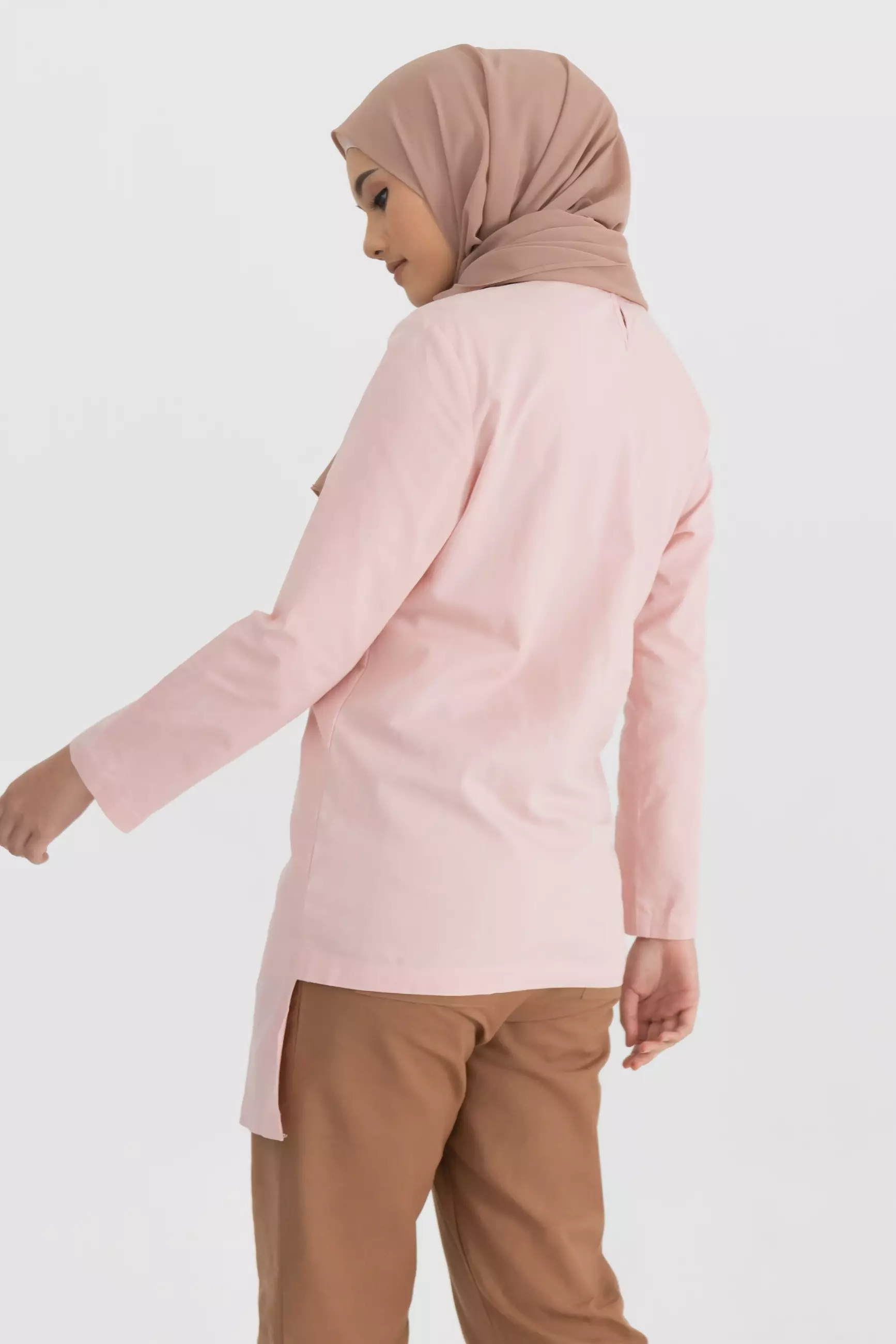 Blouse Wanita Kireina Light Pink