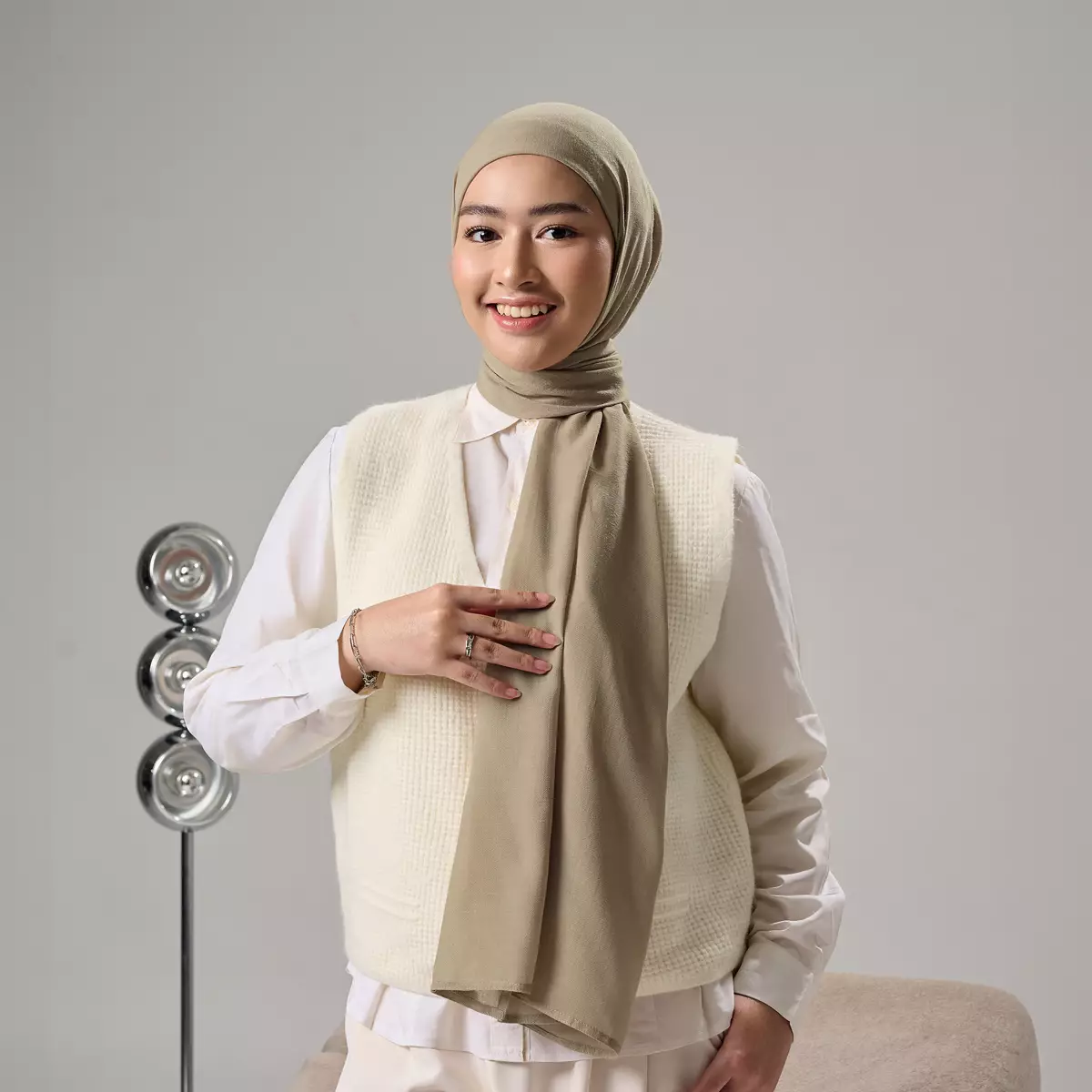 ZM Zaskia Mecca - Yona Dark Oak | Arabian Shawl Pashmina Hijab Premium