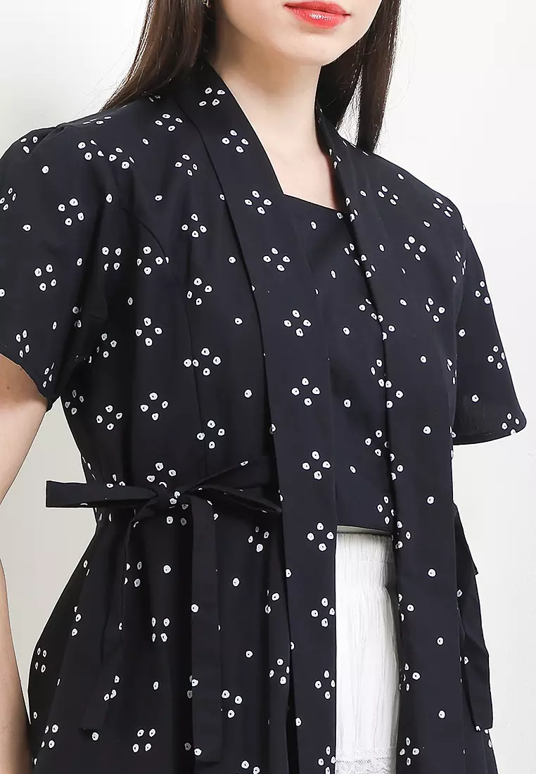 Blouse Atasan Batik Wanita Kutubaru Kiara Polka Black Lengan Pendek