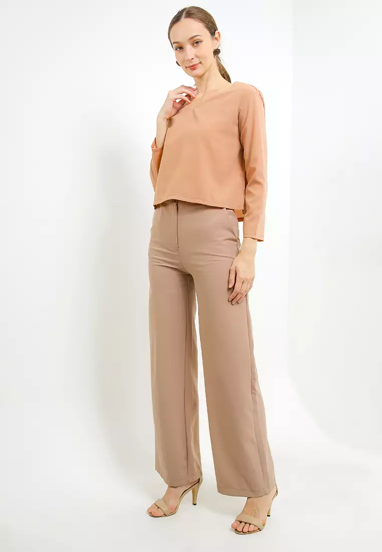 V-Neck Flowey Long Sleeve Blouse