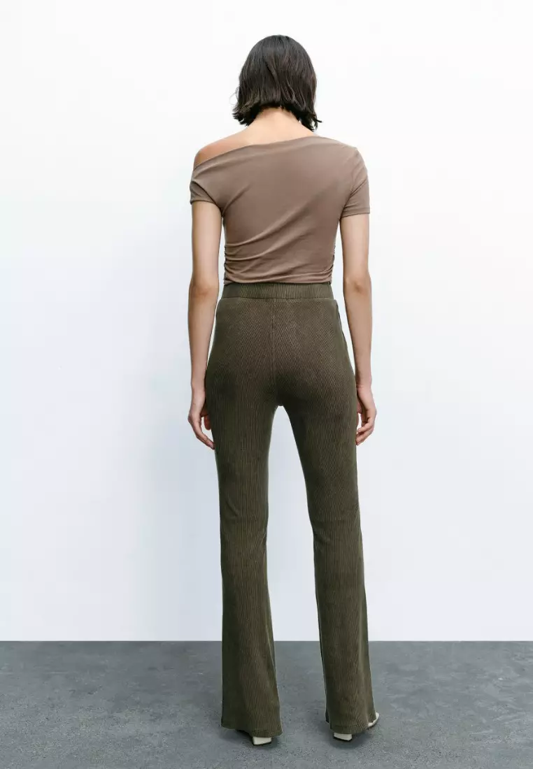 女复古风时髦松紧腰坑纹紧身高腰喇叭裤