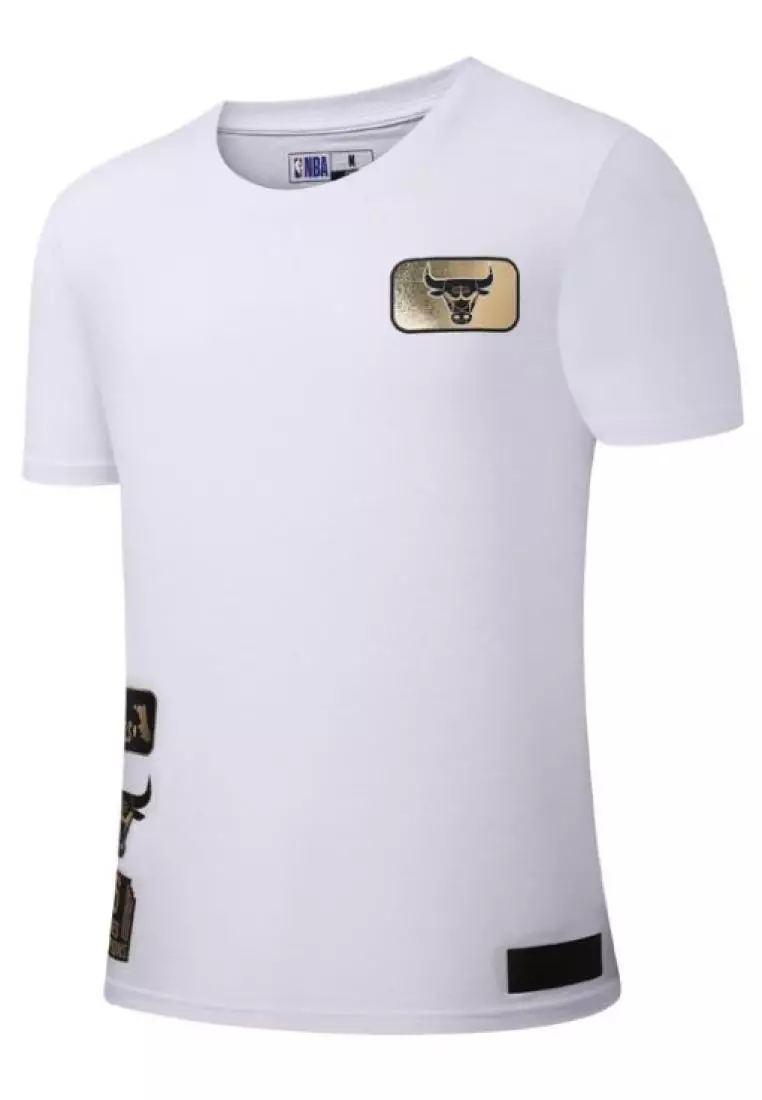 Buy NBA Gold Print Chicago Bulls Men Regular Fit T-Shirt 2025