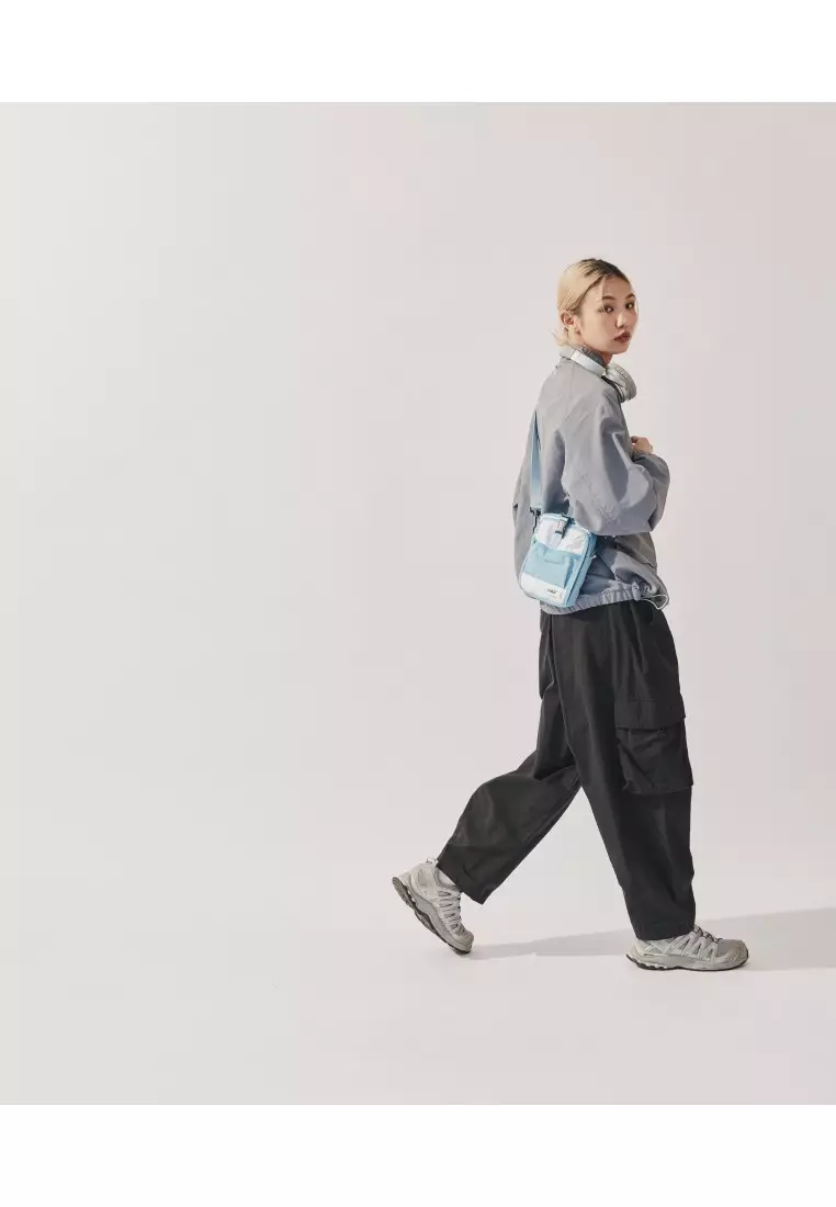 Plain-me 經典旅行小包 - 拼色特別版-藍色/白色