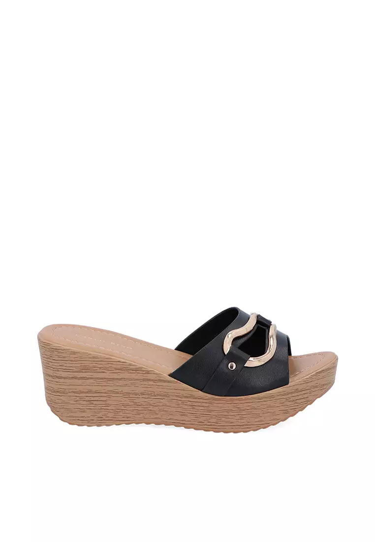 Discount on Carlo Rino  shoes - SKU: Black Velma Wedges