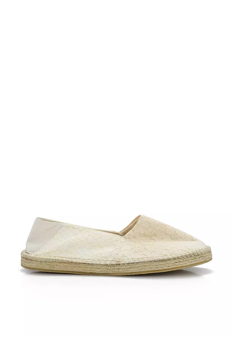 Buy women shoes online outlet