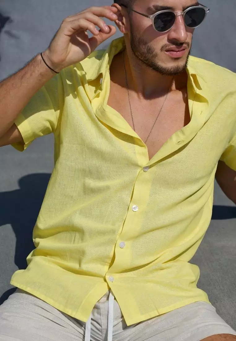 Pineapple Kemeja Linen Lengan Pendek Pria kuning | Linen Short Sleeve Shirt Men Yellow