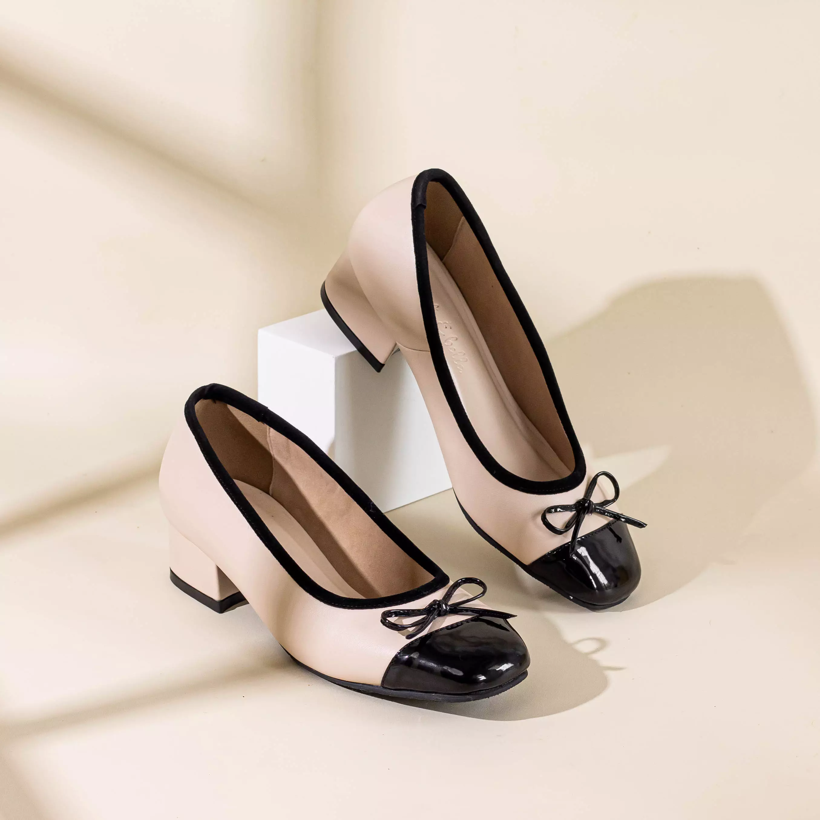 Yumi Women Formal Pump Shoes Square Toe